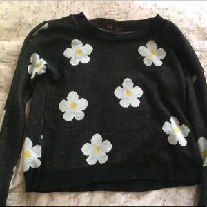 T/o brand women’s sweater in a size XS